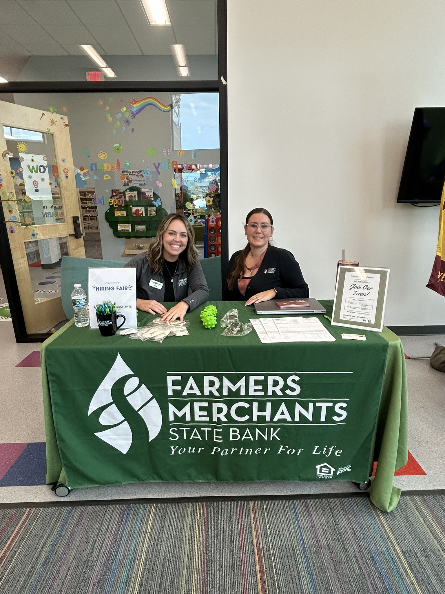 Hiring Fair Farmers & Merchants State Bank Job Opening